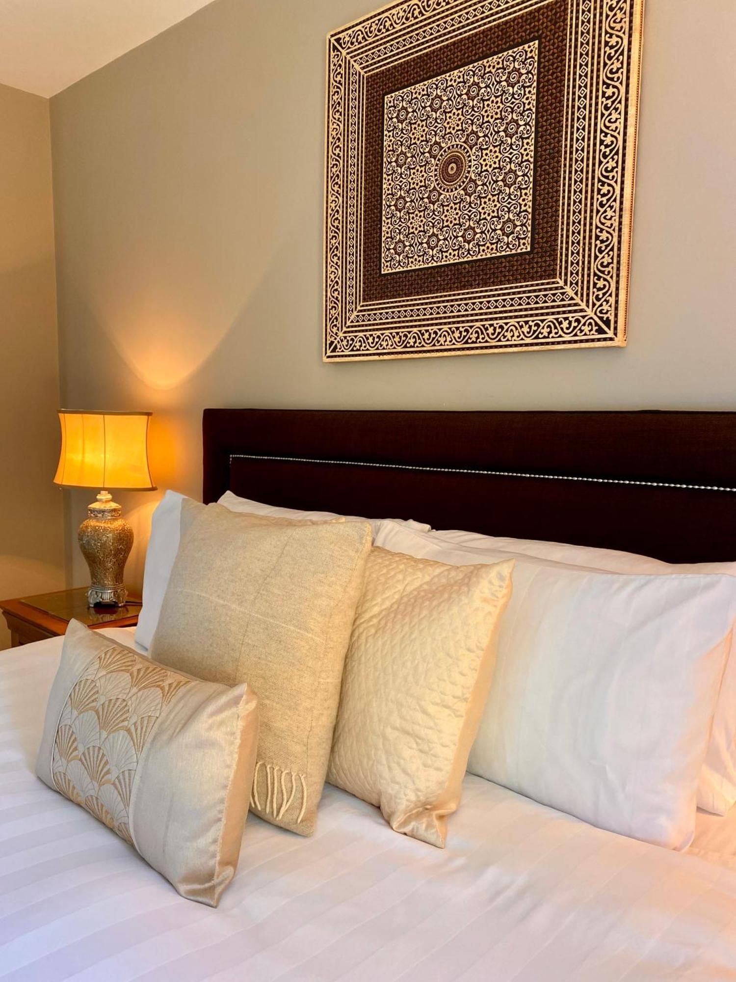 הוילה רומזי The Nook At Hillbrow מראה חיצוני תמונה